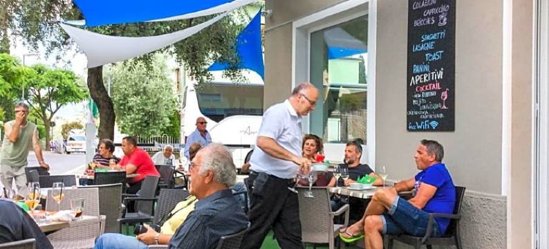 鲁比诺酒店(Hotel Rubino)图片