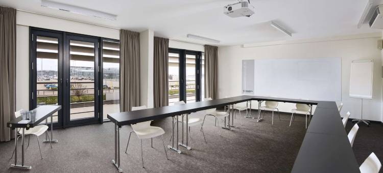 列日机场丽柏酒店(Park Inn by Radisson Liege Airport)图片