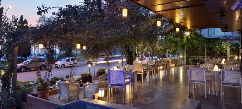 库萨达斯希尔顿逸林酒店(DoubleTree by Hilton Kusadasi)图片
