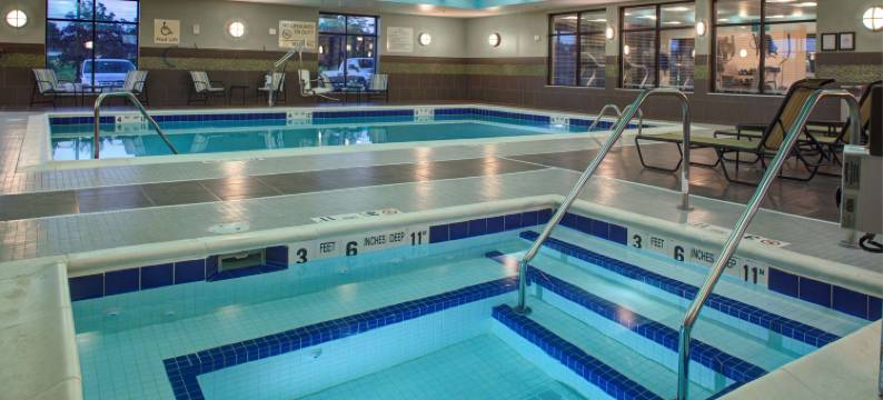 雪城华美达酒店(Hampton Inn & Suites Syracuse-North (Airport Area))图片