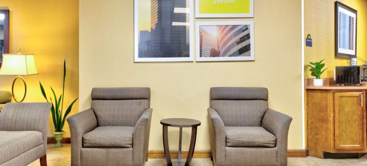 贝茨维尔温德姆戴斯酒店(Days Inn by Wyndham Batesville)图片