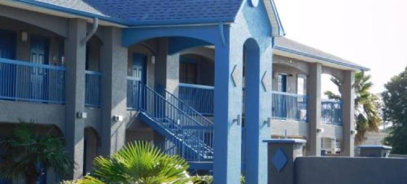 博蒙特丽晶酒店及套房(Regency Inn & Suites Beaumont)图片