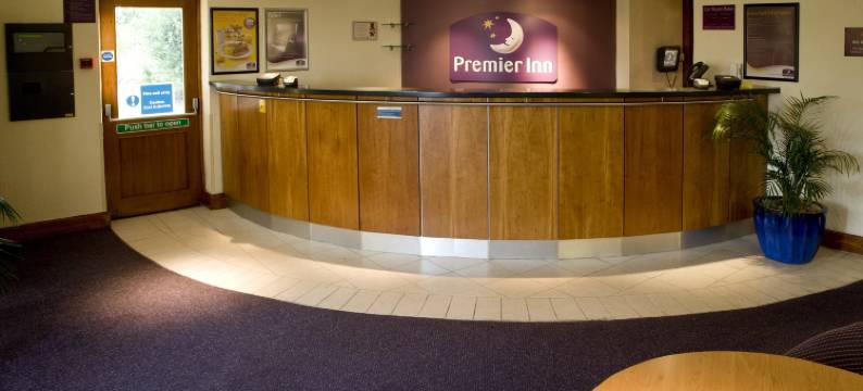 切姆斯福德博勒姆普里米尔酒店(Premier Inn Chelmsford (Boreham))图片