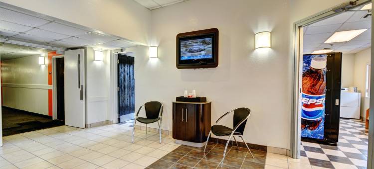 马萨诸塞州 - 东普罗维登斯锡康克 6 号汽车旅馆(Motel 6 Seekonk, MA  Providence East)图片