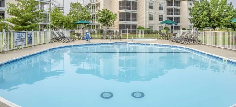 福尔溪套房酒店(The Suites at Fall Creek)图片