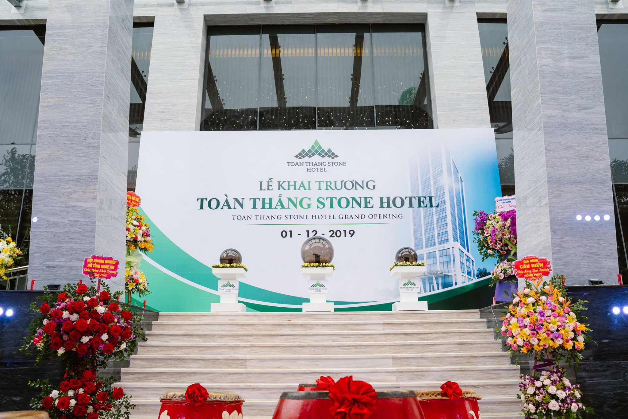 Toan Thang Stone HotelOver view