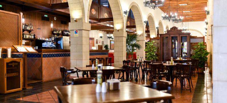 The Place Bodega Real by Alegria图片