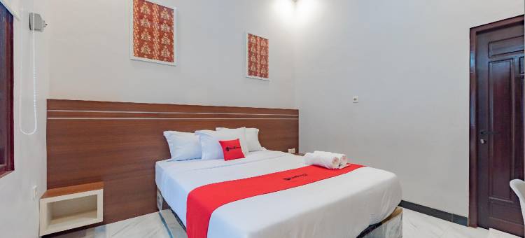 RedDoorz Plus at Orange Diponogoro Palangkaraya图片