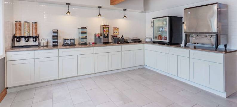 布鲁克林中心呗盟酒店(Baymont by Wyndham Brooklyn Center)图片