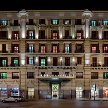 那不勒斯乌纳酒店(UNA Hotels Napoli)图片