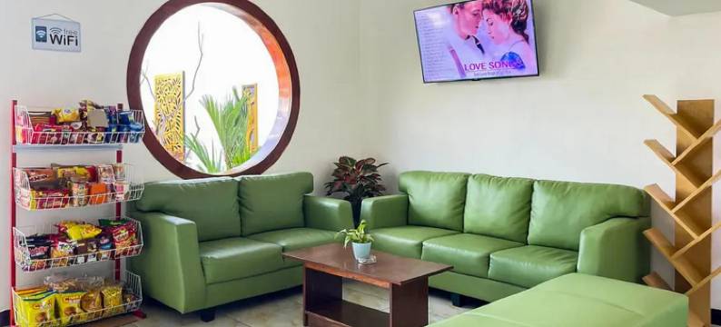 Urbanview Hotel Sakura Kampung Inggris Pare by RedDoorz图片