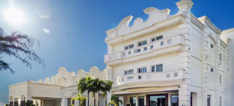 安纳亚丽景酒店(Hotel Ananya Regency)图片