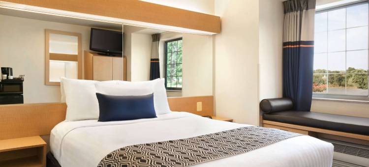 库尔佩珀温德姆麦客达套房酒店(Microtel Inn & Suites by Wyndham Culpeper)图片