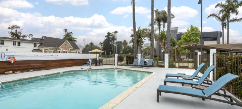 本图拉贝斯特韦斯特优质酒店(Best Western Plus Inn of Ventura)图片