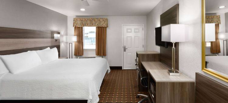 圣安吉洛华美达酒店(Ramada Limited San Angelo)图片