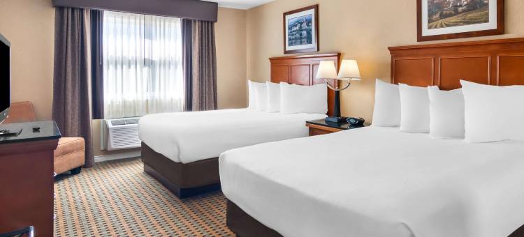 日出贝斯特韦斯特优质酒店(Best Western Plus Sunrise Inn)图片