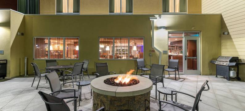 悉尼万枫酒店及套房(Fairfield Inn & Suites Sidney)图片