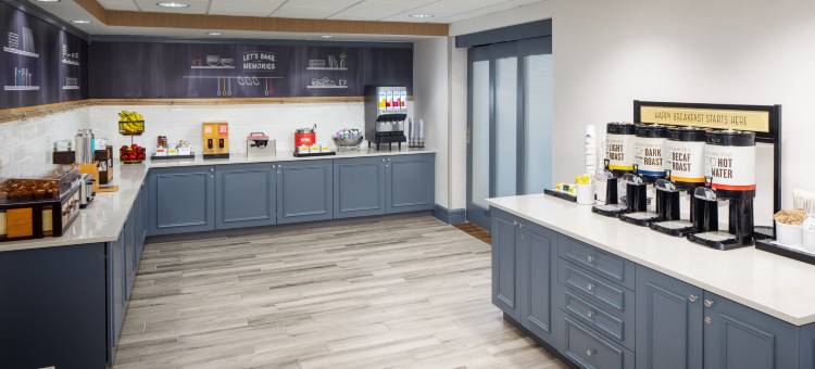 长岛花园城市希尔顿欢朋酒店(Hampton Inn by Hilton Garden City Long Island)图片