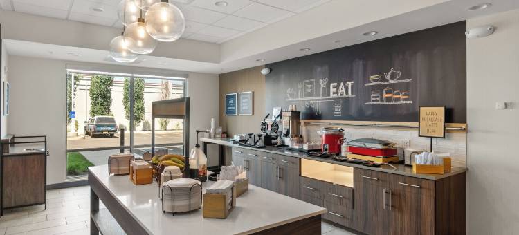 雷德蒙德本德机场欢朋酒店，俄勒冈州(Hampton Inn by Hilton Redmond Bend Airport)图片