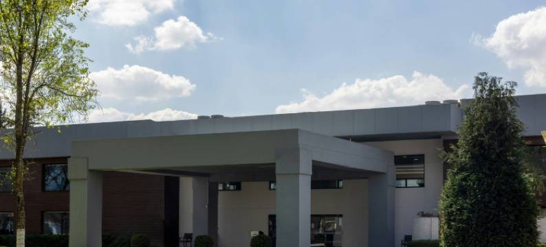 托卢卡机场万怡酒店(Courtyard Toluca Airport)图片