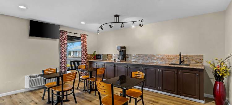 路边旅馆和套房(Rodeway Inn & Suites)图片