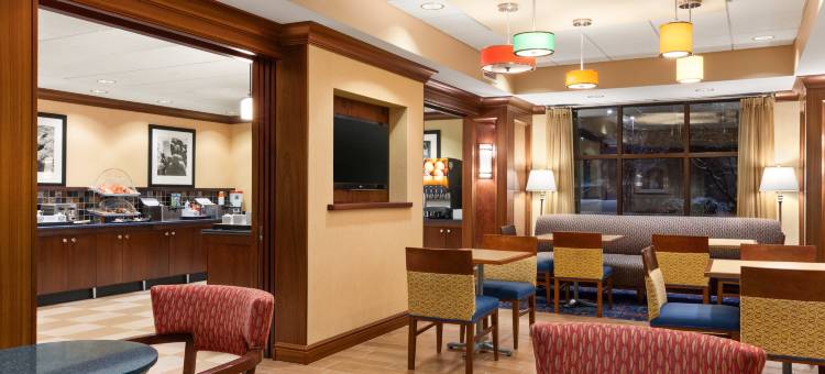 希尔顿欢朋酒店-沃伦顿(Hampton Inn Warrenton)图片