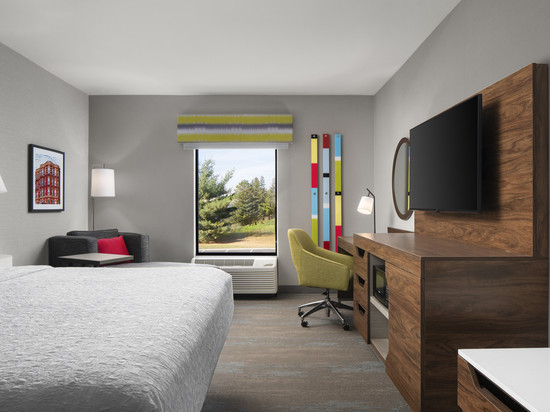 斯普林菲尔德-奇科皮欢朋酒店