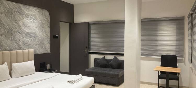 戈温德雷吉恩西酒店(Hotel Govind Regency)图片