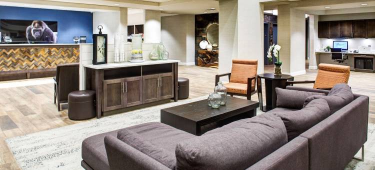 匹兹堡堪萨斯十字路口希尔顿欢朋套房酒店(Hampton Inn & Suites Pittsburg Kansas Crossing)图片