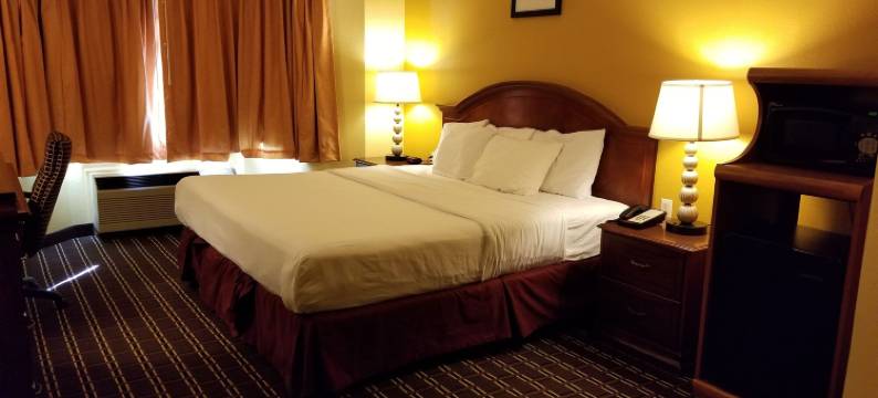 康斯托克会议中心酒店(Comstock Inn & Conference Center)图片