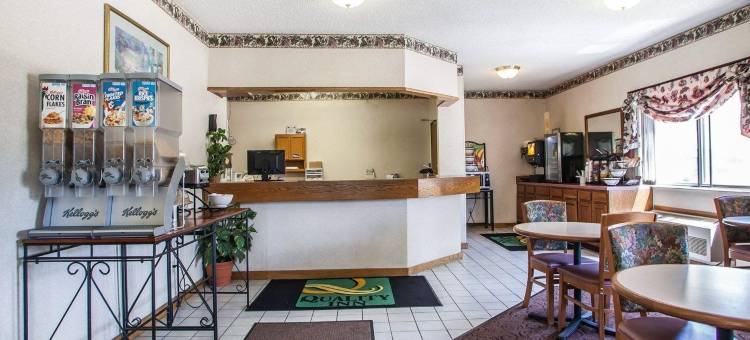 盖尔斯堡凯艺酒店 - 近 34 号美国国道及 I-74(Quality Inn Galesburg Near US Highway 34 and I-74)图片