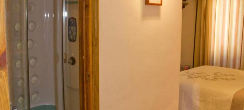 王冠青年旅舍(Hostal Las Coronas)图片