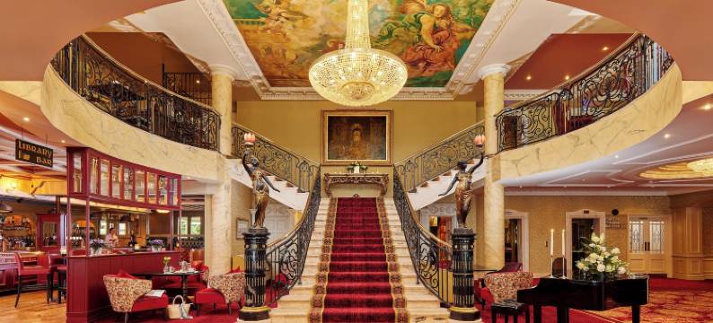 布里奇休闲Spa俱乐部酒店(Bridge House Hotel, Leisure Club & Spa)图片