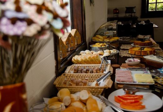 Pousada El Brujo Hotel Overview