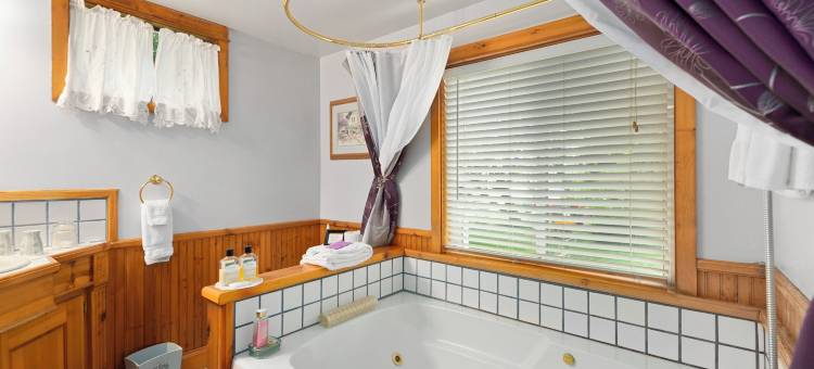 音译为: 开布尔斯酒国旅馆(The Gables Wine Country Inn)图片