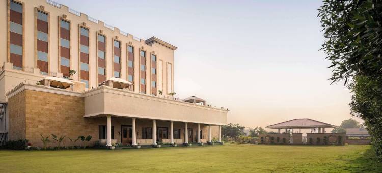 贾斯拉杰宫酒店，雅瓦特马尔，丽笙精选成员(Jasraj Palace Yavatmal Hotel, a Member of Radisson Individuals)图片