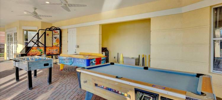 Upstay: Stunning 3BR Condo w Scenic Views & Patio图片