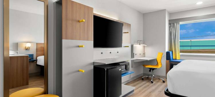 塔尔萨/卡图萨 66 号公路温德姆麦客达套房酒店(Microtel Inn & Suites by Wyndham Tulsa / Catoosa Route 66)图片
