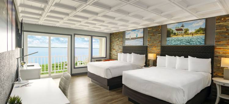 露台湾酒店(Terrace Bay Hotel - Lakefront)图片