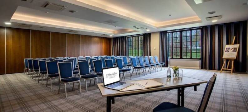 迪卢斯奇山伊莲娜·厄里斯博士SPA酒店(Hotel Spa Dr Irena Eris Wzgórza Dylewskie)图片