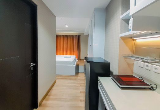 Great Deal and Homey Studio Room Patraland Amarta Apartment Hotel Overview