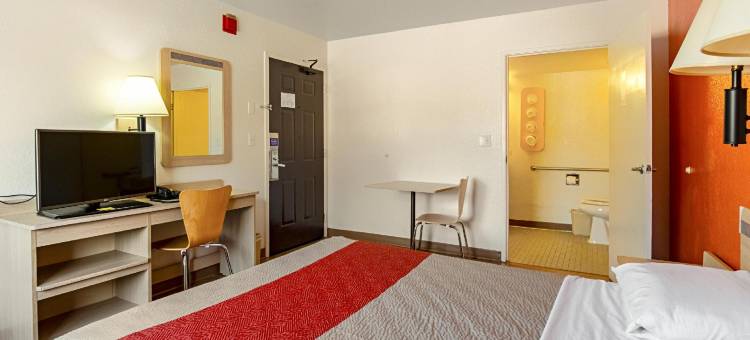 芝加哥西北-帕拉汀6号汽车旅馆(Motel 6 Palatine, IL - Chicago Northwest)图片