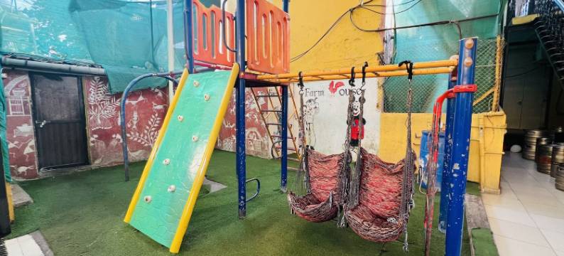 农场住宅酒店(Farm House Residency)图片