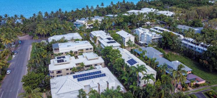 道格拉斯港公寓 - 限成人绿洲(Port Douglas Apartments - Adults Only Oasis)图片