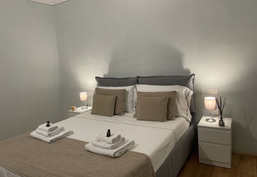 Homelink Firenze - De' Medici家庭旅馆(Homelink Firenze - De' Medici) Hotel Overview