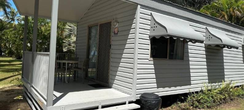 埃利斯海滩海滨简易别墅(Ellis Beach Oceanfront Holiday Park)图片