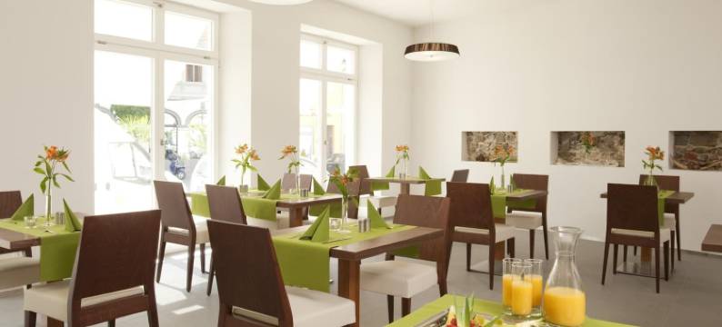 孔斯特尼亚酒店(Hotel Constantia)图片