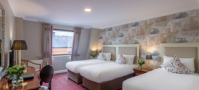 杜利斯酒店(Dooley's Hotel)图片