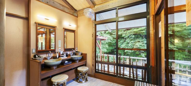 四万温泉丰岛屋(Shima-Onsen Toshimaya)图片