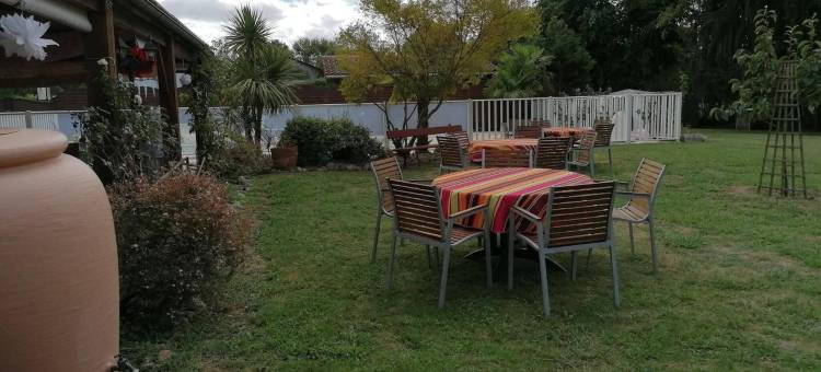 奥福德布瓦酒店(Au Feu de Bois)图片